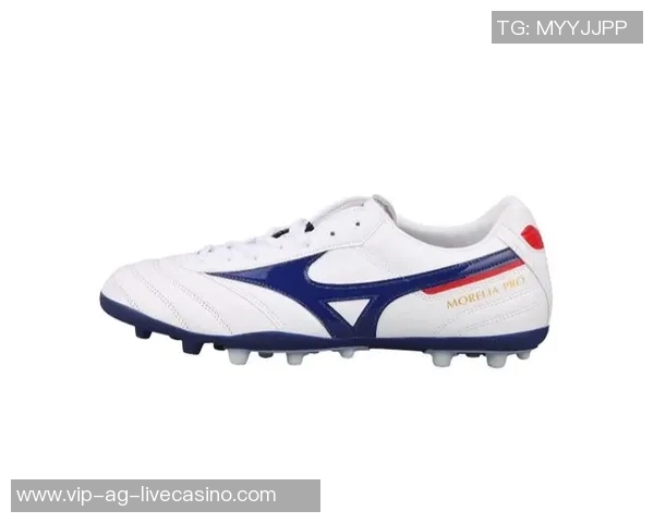 适合后卫的足球鞋推荐助你在场上更稳健自信提升防守能力